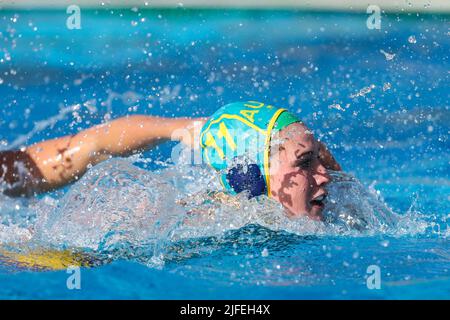 BUDAPEST, UNGARN - 2. JULI: Tilly Kearns von Australien während der FINA World Championships Budapest 2022 5.-6. Platzspiel Spanien gegen Australien am 2. Juli 2022 in Budapest, Ungarn (Foto von Albert ten Hove/Orange PicBilder) Stockfoto