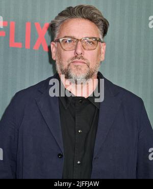 NEW YORK, NY, USA - 15. JUNI 2022: Jeremy Hindles Teilnahme an der New Yorker Premiere von Netflix' 'Spiderhead' am Pariser Theater. Stockfoto