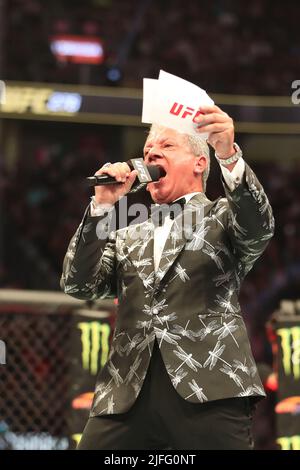 Las Vegas, Usa. 02.. Juli 2022. LAS VEGAS, NV - 2. JULI: Ansager Bruce Buffer während der UFC 276 Veranstaltung in der T-Mobile Arena am 2. Juli 2022 in Las Vegas, Nevada, USA. (Foto von Alejandro Salazar/PxImages) Credit: Px Images/Alamy Live News Stockfoto