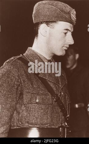 Raoul Wallenberg. Schwedischer Diplomat. Geboren im August 4 1912, verschwunden im Januar 17 1945. Er rettete Tausende von juden im deutsch besetzten Ungarn während des Holocaust von deutschen nazis und ungarischen Faschisten während der späteren Phasen des Zweiten Weltkriegs Was mit ihm geschah, als er starb, ist immer noch Gegenstand fortgesetzter Spekulationen. Stockfoto