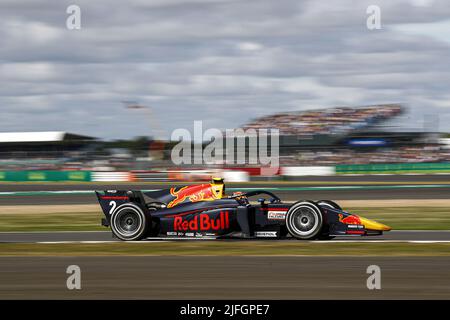 02 DARUVALA Jehan (ind), Prema Racing, Dallara F2, Action während des 7.. Laufs der FIA Formel 2 Meisterschaft 2022, auf dem Silverstone Circuit, vom 1. Bis 3. Juli 2022 in Silverstone, Großbritannien - Foto: Xavi Bonilla / Dppi/DPPI/LiveMedia Stockfoto