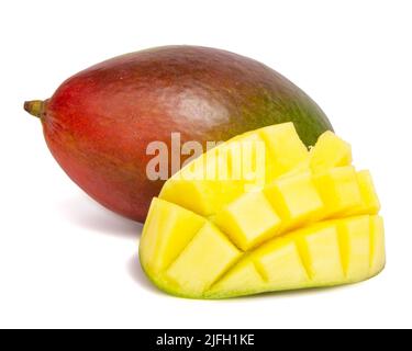 Mango Frucht natürlichen tropisch isoliert auf dem weißen Hintergrund Stockfoto