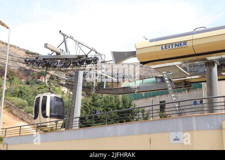 Trapani, Sizilien (Italien): Trapani Seilbahnstation von Trapani nach Erice Stockfoto