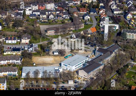 Luftaufnahme, Baustelle mit Erweiterung und Rekonstruktion der Walburgisschule, evang. Paulus-Kirche Werl, Werl, Soester Börde, Nordrhein-Westp Stockfoto