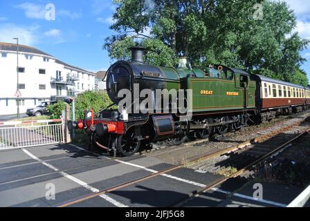 Dampflokomotive 5239 Goliath, die als Teil der Dartmouth Steam Railway in Paignton, Devon, England, UK, arbeitet. Stockfoto