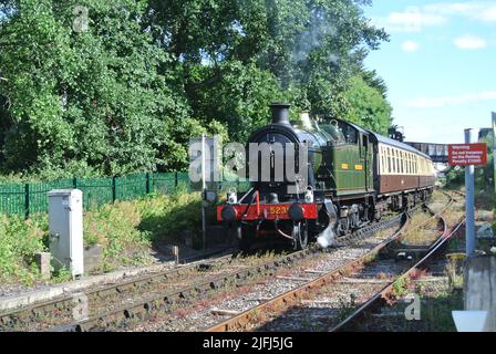 Dampflokomotive 5239 Goliath, die als Teil der Dartmouth Steam Railway in Paignton, Devon, England, UK, arbeitet. Stockfoto