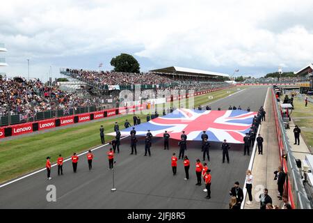 Silverstone, Großbritannien. 3.. Juli 2022. Startaufstellung, großer Preis von Großbritannien F1 auf dem Silverstone Circuit am 3. Juli 2022 in Silverstone, Großbritannien. (Foto von HIGH TWO) Quelle: dpa/Alamy Live News Stockfoto