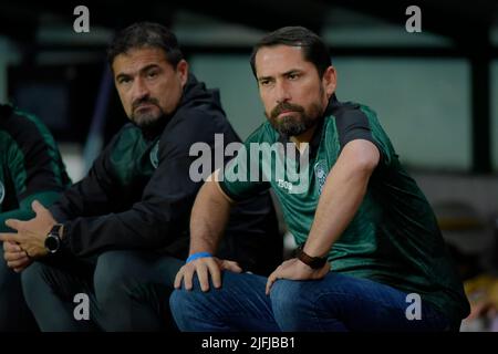 Curitiba, Brasilien. 03.. Juli 2022. Trainer Gustavo Morínigo während Coritiba und Fortaleza. Spiel gültig für die 15. Runde der Brasilianischen Meisterschaft 2022. Major Antônio Couto Pereira Stadion in Curitiba, Pr. Kredit: Reinaldo Reginato/FotoArena/Alamy Live Nachrichten Stockfoto