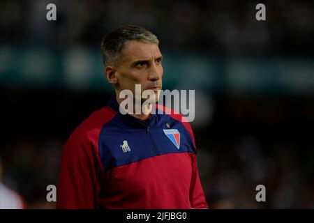 Curitiba, Brasilien. 03.. Juli 2022. Trainer Juan Pablo Vojvoda während Coritiba und Fortaleza. Spiel gültig für die 15. Runde der Brasilianischen Meisterschaft 2022. Major Antônio Couto Pereira Stadion in Curitiba, Pr. Kredit: Reinaldo Reginato/FotoArena/Alamy Live Nachrichten Stockfoto