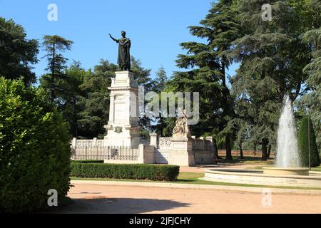 Denkmal für Virgilio, Piazza Virgiliana, Mantova, Mantua Italien Stockfoto