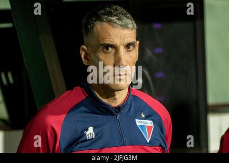 Curitiba, Brasilien. 03.. Juli 2022. PR - Curitiba - 07/03/2022 - BRASILIANISCHER A 2022, CORITIBA X FORTALEZA - Juan Pablo Vojvoda Trainer von Fortaleza während eines Spiels gegen Coritiba im Stadion Couto Pereira für die brasilianische Meisterschaft A 2022. Foto: Robson Mafra/AGIF/Sipa USA Quelle: SIPA USA/Alamy Live News Stockfoto