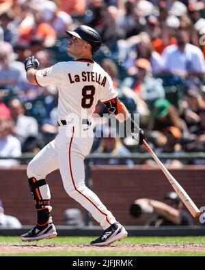 Tommy La Stella (8) von den San Francisco Giants während eines MLB-Spiels zwischen Detroit Tigers und San Francisco Giants im Oracle Park in San Stockfoto