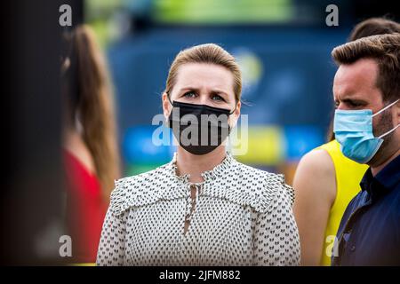 Sonderborg, Dänemark. 03.. Juli 2022. Die dänische Premierministerin Mette Frederiksen sen. auf der 3. Etappe der Tour de France 2022. (Foto: Gonzales Photo/Alamy Live News Stockfoto