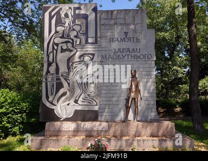 Kiew, Ukraine 15. Mai 2021: Gedenkstätte Babi Yar der Nazi-Massenhinrichtungen der Zivilbevölkerung von Roma, Juden und sowjetischen Kriegsgefangenen Stockfoto