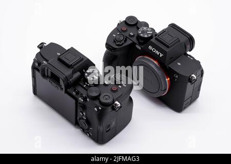 Bangkok, Thailand - die Sony A7 IV ist die vierte Generation des spiegellosen Vollformat-Kameramodells core A7 des Unternehmens vom 9. Juni 2022. Es wird am eingeführt Stockfoto