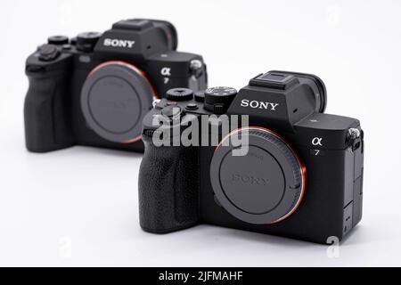 Bangkok, Thailand - die Sony A7 IV ist die vierte Generation des spiegellosen Vollformat-Kameramodells core A7 des Unternehmens vom 9. Juni 2022. Es wird am eingeführt Stockfoto