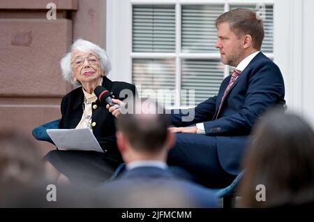 Berlin, Deutschland. 04.. Juli 2022. Preisträgerin und Holocaust-Überlebende Margot Friedländer spricht bei der Verleihung des Walther Rathenau Preises 2022. Kredit: Britta Pedersen/dpa/Alamy Live Nachrichten Stockfoto