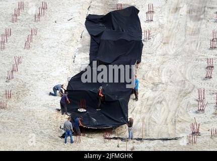 Kiew, Ukraine 28. Juli 2020 Baustelle des Nullzyklus seiner Abdichtung und Aufbereitung in Kiew Stockfoto