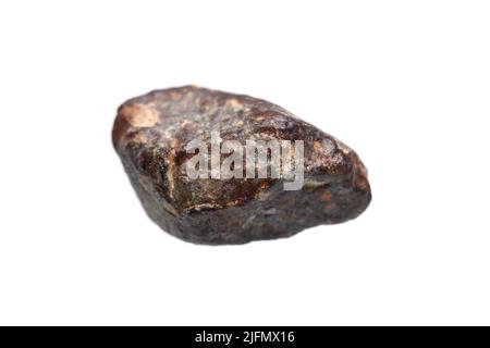 Chondrit-Meteorit (L-Subtyp) auf weißem Hintergrund zeigt einige Metallflecken auf der Oberfläche (flacher DOF) Stockfoto