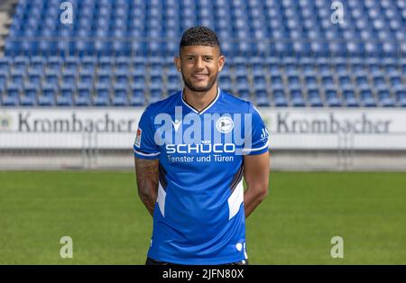 Bielefeld, Deutschland. 04.. Juli 2022. Fußball, 2. Bundesliga, Fotosession für die Saison 2022/23, Arminia Bielefeld, Andres Andrade. Quelle: Friso Gentsch/dpa/Alamy Live News Stockfoto