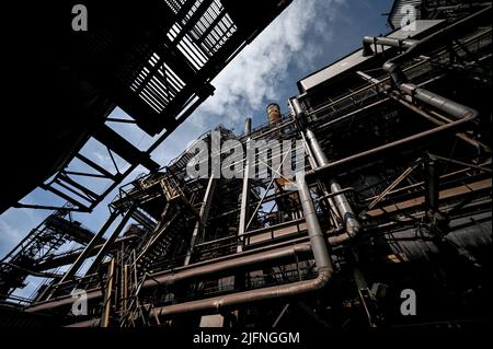 Zaporizhzhia, Ukraine - 28. Juni 2022 - Ein Hochofengeschäft ist in Zaporizhstal PJSC, Zaporizhzhia, im Südosten der Ukraine abgebildet. Dieses Foto kann nicht in der Russischen Föderation verteilt werden. Foto von Dmytro Smolyenko/Ukrinform/ABACAPRESS.COM Stockfoto