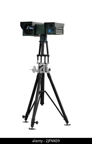 Verdeckte Videoüberwachung. CCTV-Überwachungskamera oder -Radar zur Überwachung der Geschwindigkeit auf Weiß. Video-Ausrüstung für Sicherheitssystem Bereich Kontrolle im Freien, te Stockfoto