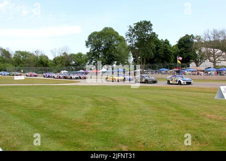 Elkhart Lake, Wisconsin - 3. Juli 2022: Kwik Trip 250 präsentiert von JOCKEY Made in America. Start Des Rennens Stockfoto