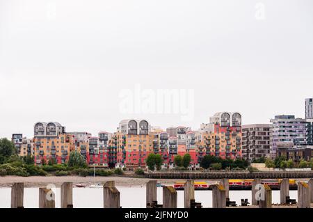 Mudlarks Boulevard Apartmentgebäude auf der Greenwich Peninsula Stockfoto