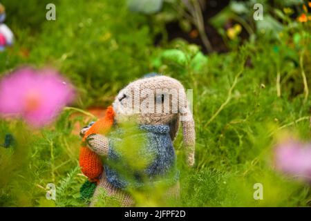 London, Großbritannien, 4.. Juli 2022, das RHS Hampton Court Palace Garden Festival 2022 öffnet vom 4.. Bis 9.. Juli. Andrew Lalchan Photography/Alamy Live News, ist ein Fest der Gartenarbeit voller Dinge, die es zu sehen und zu tun gibt Stockfoto