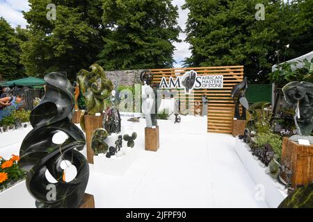 London, Großbritannien, 4.. Juli 2022, das RHS Hampton Court Palace Garden Festival 2022 öffnet vom 4.. Bis 9.. Juli. Andrew Lalchan Photography/Alamy Live News, ist ein Fest der Gartenarbeit voller Dinge, die es zu sehen und zu tun gibt Stockfoto