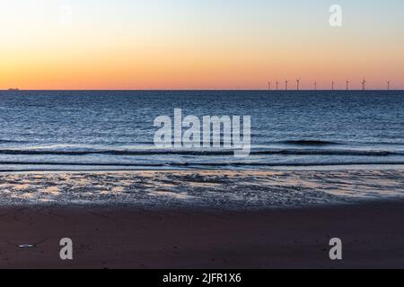 Blick am frühen Morgen auf die Lincolnshire Nordseeküste, Chapel Point, Chapel St Leonards, Lincolnshire, England Stockfoto