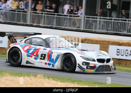 BMW Z4 GT3 Rennwagen beim Festival of Speed 2022 in Goodwood, Sussex, Großbritannien Stockfoto