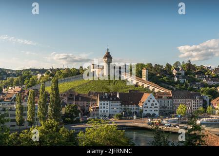 Altstadt von Schaffhausen und Festung Munot, Kanton Schaffhausen, Schweiz Stockfoto