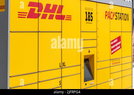 Packstation der Firma DHL Stockfoto