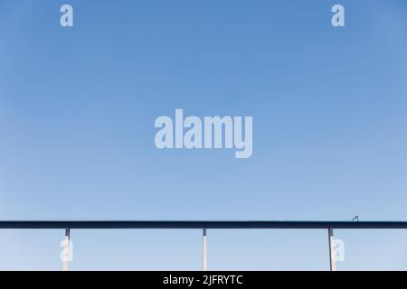 Die Hochmoselbrücke ist eine große Straßenbrücke, die das Tal der Mosel/Mosel überquert. Stockfoto