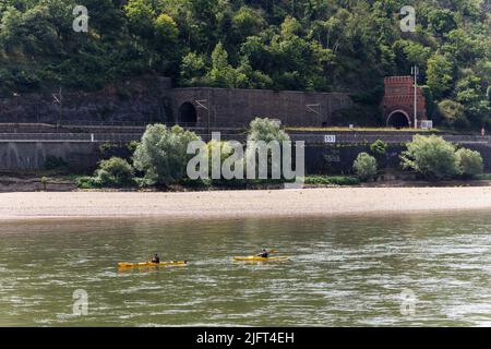 St. Goarshausen am Rhein, Deutschland. Berühmt für den nahe gelegenen Loreley Rock. Stockfoto