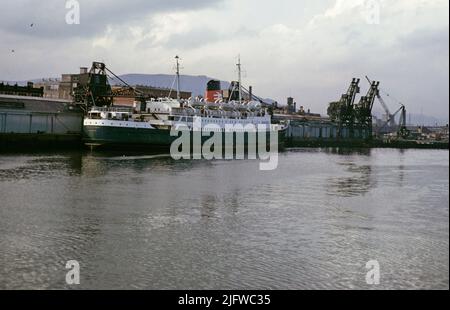 TSS Steamship Eisenbahn-Fährschiff Duke of Rothesay, Belfast Harbour Docks, Nordirland, UK 1960s Stockfoto