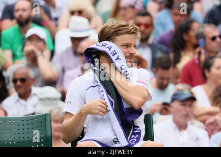 Wimbledon, Großbritannien, 05/07/2022, der Belgier David Goffin, aufgenommen während eines Tennismatches gegen Großbritannien Norrie im Finale 1/8 des Männer-Einzelturniers beim Wimbledon Grand Slam-Tennisturnier 2022 im All England Tennis Club, im Südwesten Londons, Großbritannien, Dienstag, 05. Juli 2022. BELGA FOTO BENOIT DOPPAGNE Stockfoto