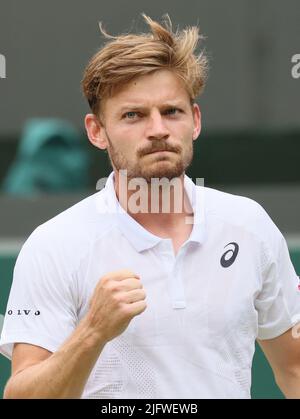 Wimbledon, Großbritannien, 05/07/2022, der Belgier David Goffin reagiert während eines Tennisspiels gegen Großbritannien Norrie im Finale 1/8 des Männer-Einzelturniers beim Wimbledon Grand Slam-Tennisturnier 2022 im All England Tennis Club, im Südwesten von London, Großbritannien, Dienstag, 05. Juli 2022. BELGA FOTO BENOIT DOPPAGNE Stockfoto