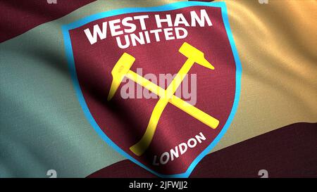 Abstrakt schwenkende Flagge des FC West Ham United in London. Realistischer Hintergrund aus winkenden Stoffen. Nur für redaktionelle Zwecke Stockfoto