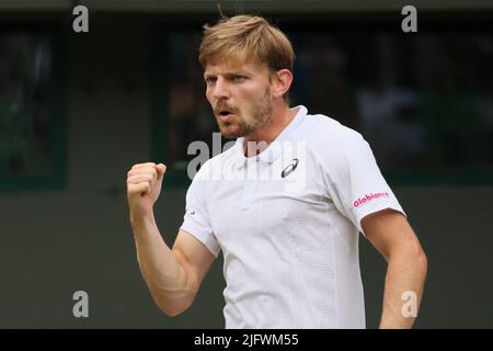 Wimbledon, Großbritannien, 05/07/2022, der Belgier David Goffin feiert am Dienstag, den 05. Juli 2022, während eines Tennisturniers gegen Großbritannien Norrie im Finale 1/8 des Männer-Einzelturniers beim Wimbledon Grand-Slam-Tennisturnier 2022 im All England Tennis Club im Südwesten Londons, Großbritannien. BELGA FOTO BENOIT DOPPAGNE Stockfoto