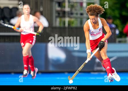 AMSTELVEEN, NIEDERLANDE - 5. JULI: Darcy Bourne von England während des FIH Hockey Women's World Cup 2022 Matches zwischen Neuseeland und England im Wagener Hockey Stadium am 5. Juli 2022 in Amstelveen, Niederlande (Foto von Patrick Goosen/Orange Picles) Stockfoto