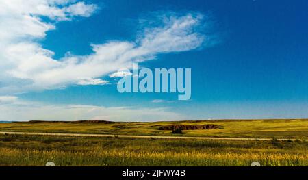 Nordost-Wyoming an einem Sommertag von der Interstate 90 aus gesehen Stockfoto