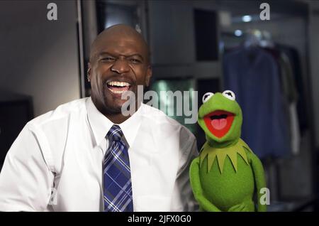 TERRY CREWS, KERMIT, MUPPETS MOST WANTED, 2014 Stockfoto