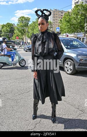 Paris, Frankreich, 5. Juli 2022. Didi Stone nimmt an der Alexandre Vauthier Show während der PFW Haute Couture in Paris, Frankreich, am 5. Juli 2022 Teil. Foto von Julien Reynaud/APS-Medias/ABACAPRESS.COM Stockfoto