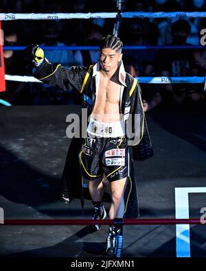 Tokio, Japan. 29.. Juni 2022. Kosei Tanaka aus Japan vor dem WBO Asia Pacific Superflyweight-Titelgewinn in der Korakuen Hall in Tokio, Japan, 29. Juni 2022. Quelle: Hiroaki Finito Yamaguchi/AFLO/Alamy Live News Stockfoto