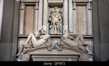 Das Grab von Lorenzo de'Medici in der Cappelle Medicee in Florenz Stockfoto