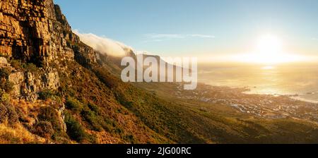 Kloof Corner bei Sonnenuntergang, Kapstadt, Westkap, Südafrika, Afrika Stockfoto