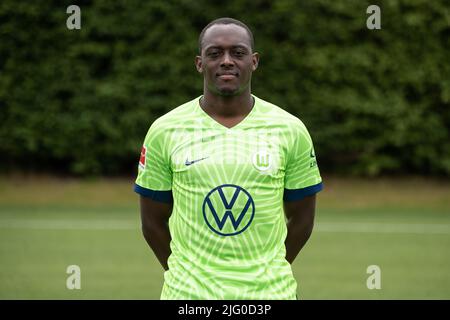 Wolfsburg, Deutschland. 06.. Juli 2022. Fußball: Bundesliga, Fotosession für die Saison 2022/23, VfL Wolfsburg, Jerome Roussillon. Quelle: Swen Pförtner/dpa/Alamy Live News Stockfoto