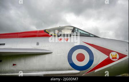 RAF English Electric Lightning XP748 (wirklich ZF583) im Solway Aviation Museum Stockfoto